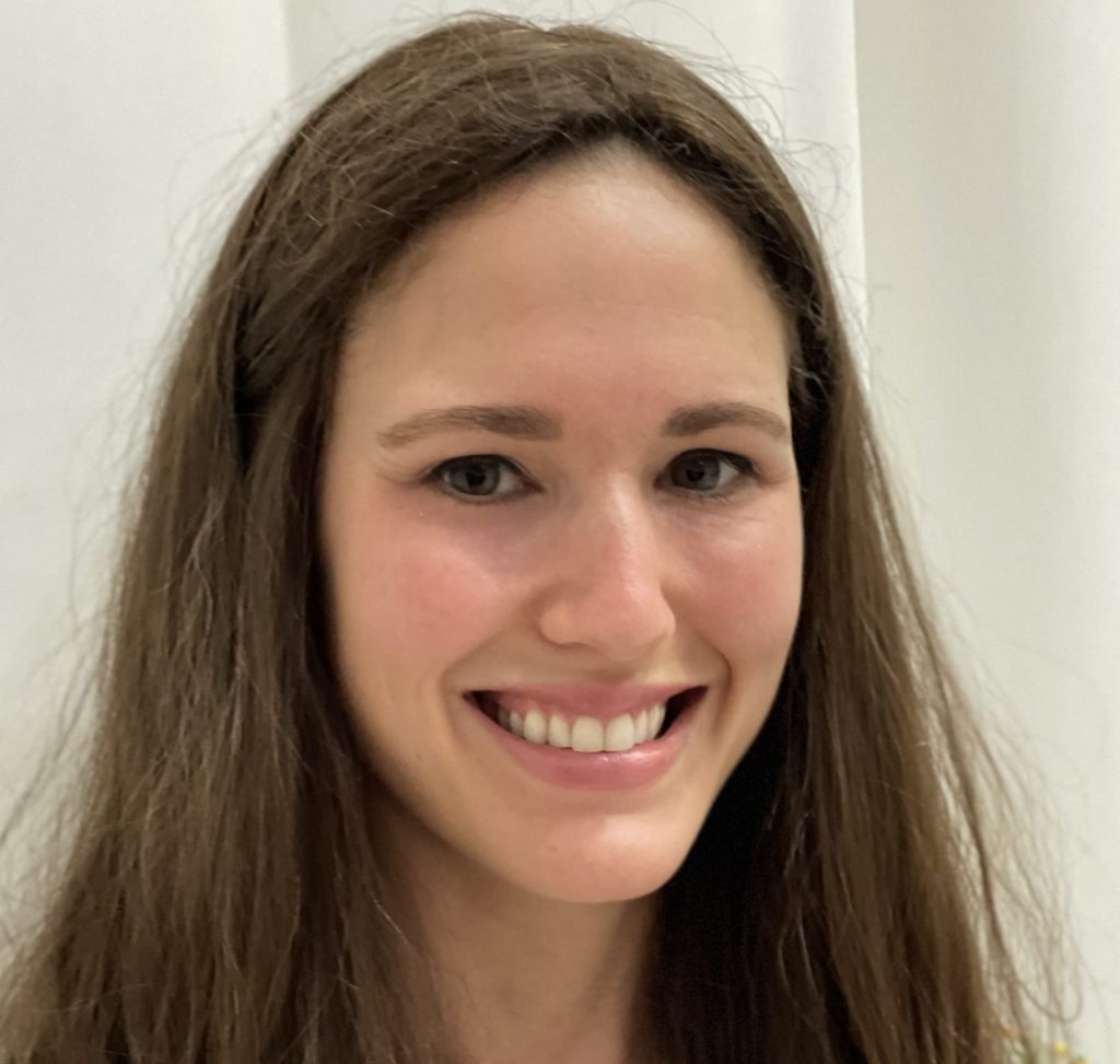 Sadi Fox Flourish Psychology Supervised Therapist