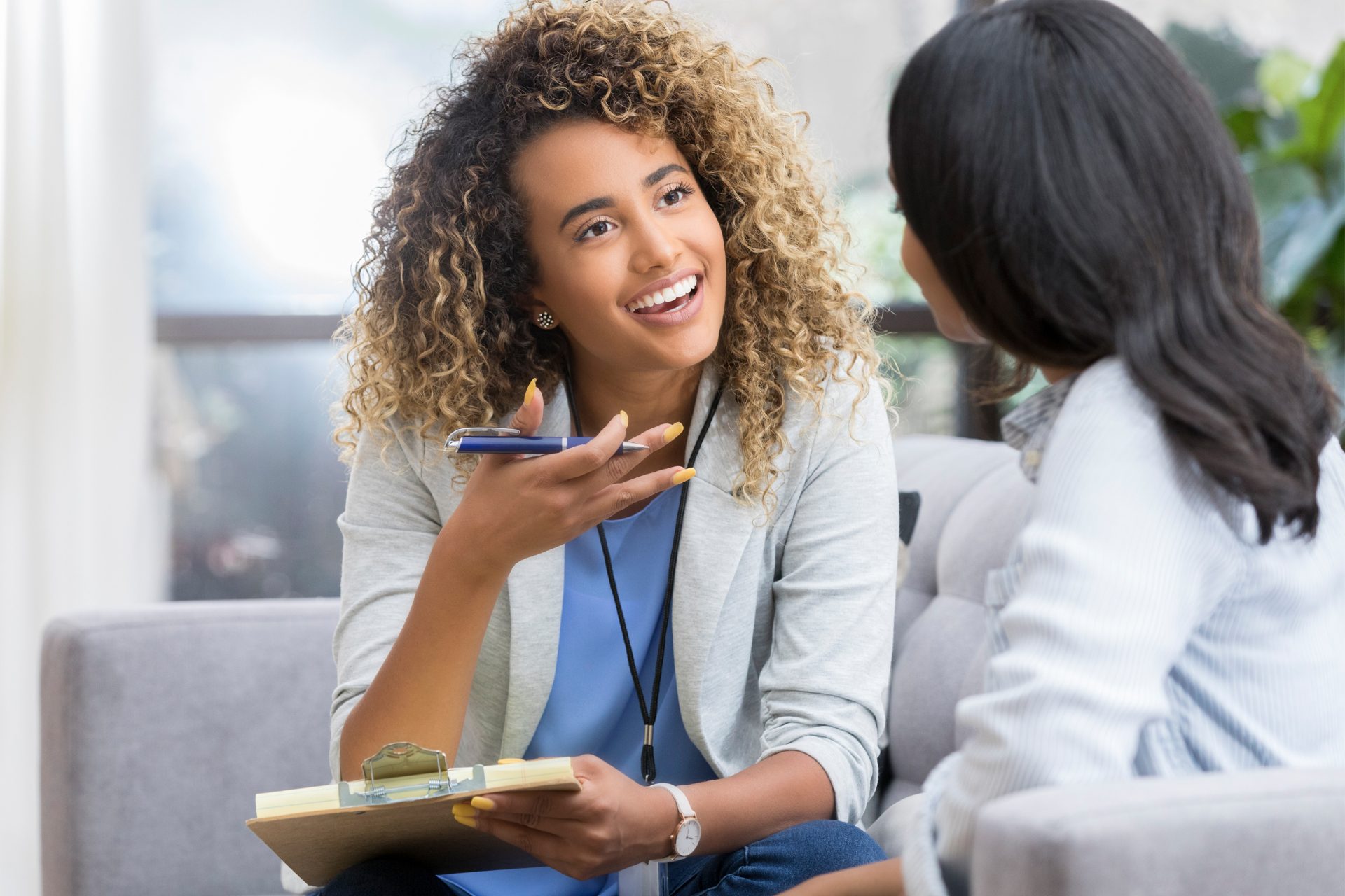 Young NYC business woman gets a panic attack that looks like a heart attack