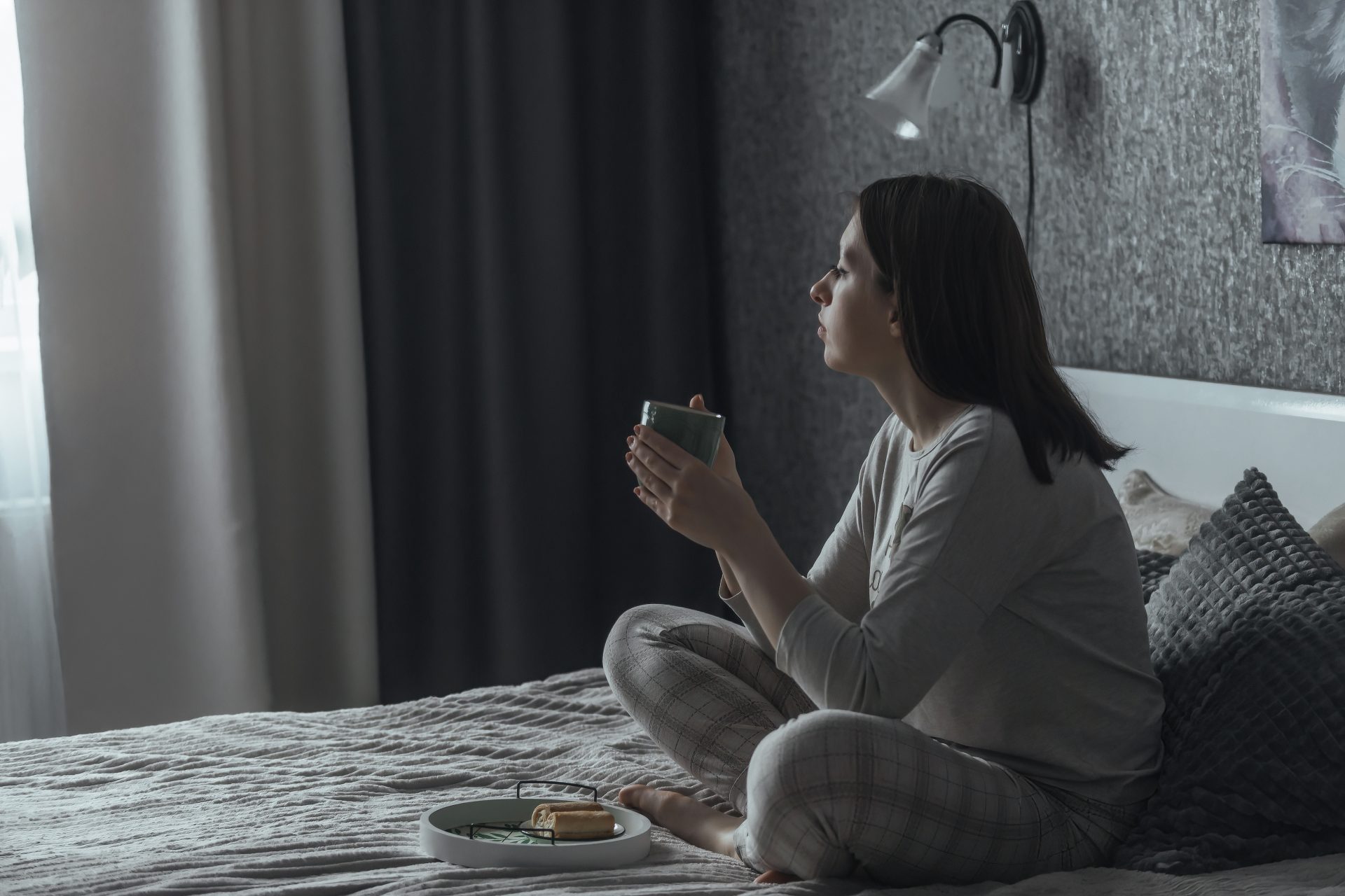 the-concept-of-winter-depression-in-women-2023-11-27-05-16-02-utc